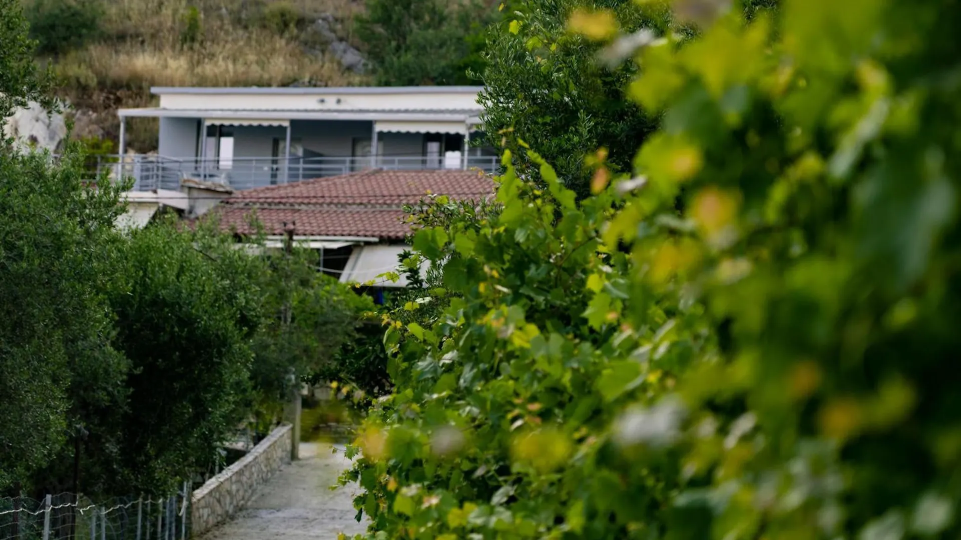 Kaful Apartments Qeparo Albanien